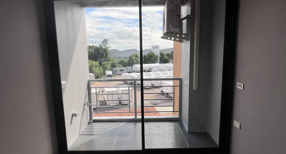 Продажа 1 кровать кондо в Mueang Samut Sakhon, Самутсакхон