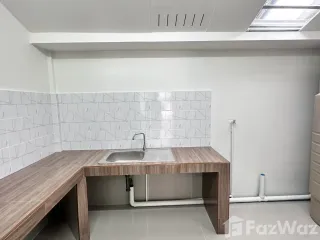 For sale 3 ベッドルーム townhouse in Mueang Phitsanulok, Phitsanulok
