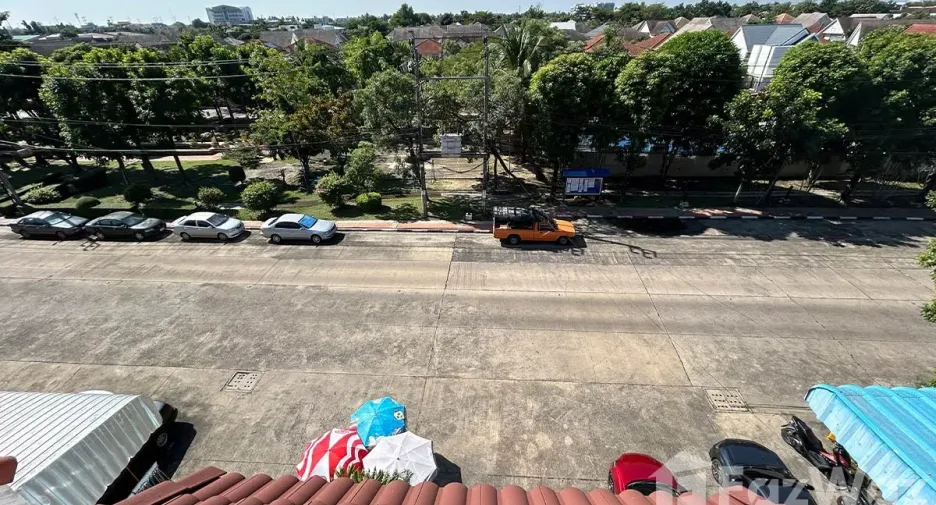 Casa adosada en venta de 2 habitaciones en Bang Yai, Nonthaburi
