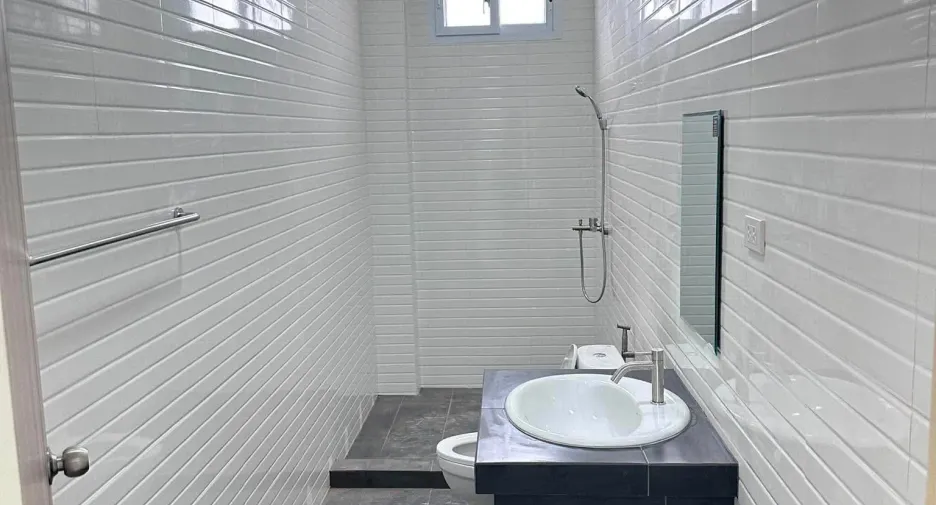 Casa en alquiler de estudio en Sam Phran, Nakhon Pathom