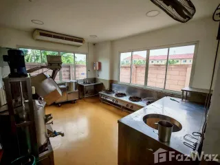 出租 公寓 独立屋 在 Mueang Pathum Thani, Pathum Thani
