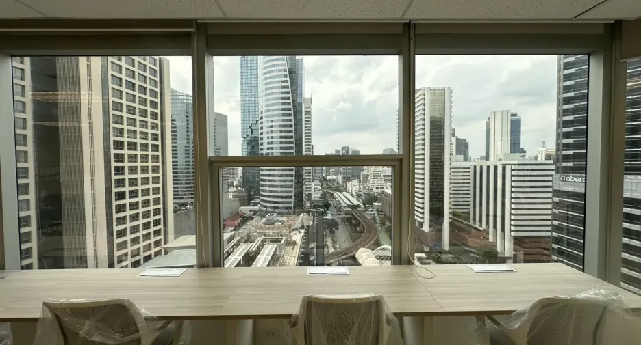 Oficina en alquiler en Sathon, Bangkok