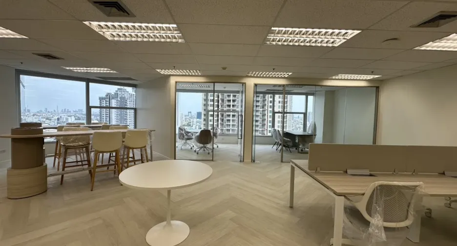 Oficina en alquiler en Sathon, Bangkok