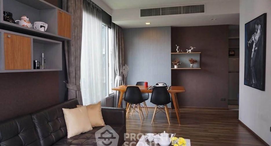 À louer 1 chambre condo à Watthana, Bangkok
