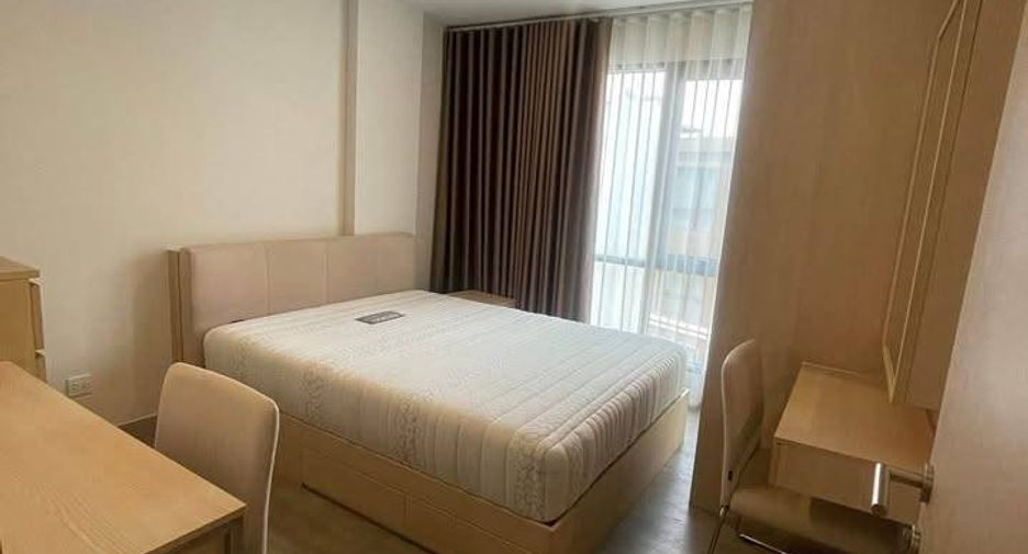 À louer 1 chambre condo à Yan Nawa, Bangkok