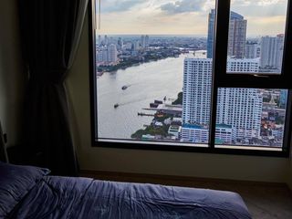 出租 和 出售 2 卧室 公寓 在 Khlong San, 曼谷
