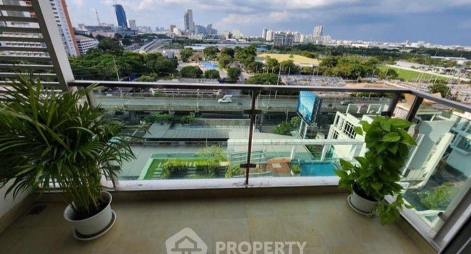 Condo en venta de 2 habitaciones en Huai Khwang, Bangkok