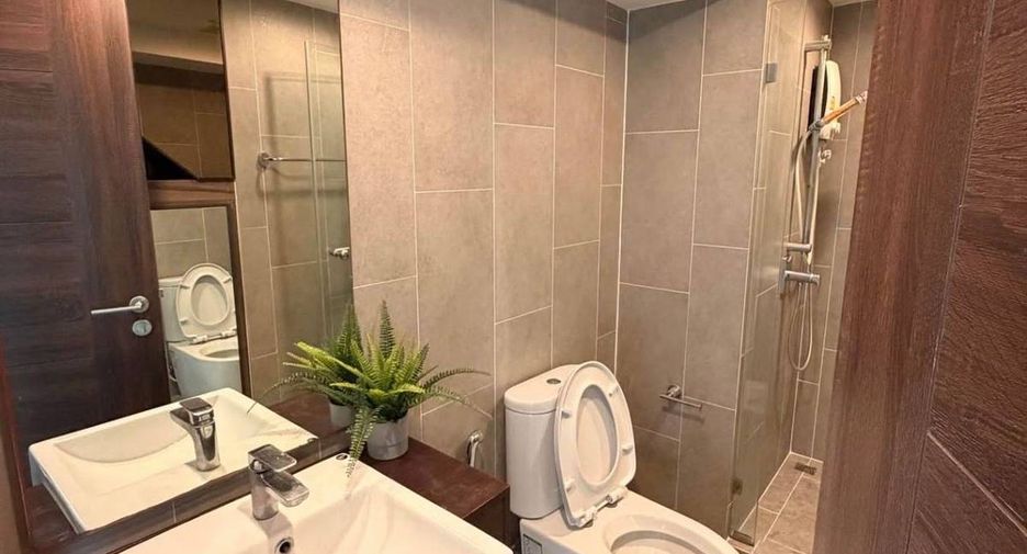 À louer et à vendre 1 chambre condo à Watthana, Bangkok