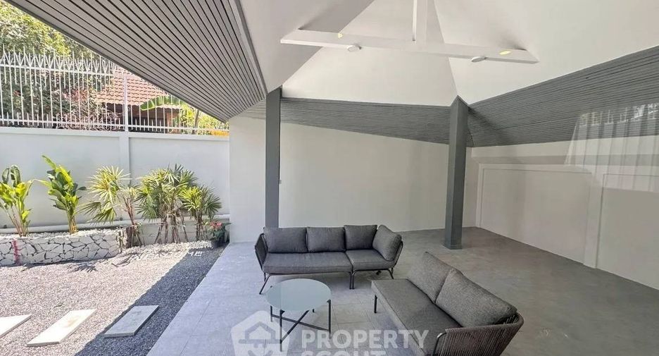 Villa en venta de 4 habitaciones en Bang Lamung, Chonburi