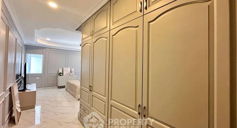 Villa en venta de 4 habitaciones en Bang Lamung, Chonburi