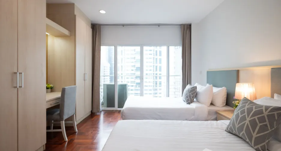 Wohnung zur Miete mit 3 Zimmer in Khlong Toei, Bangkok