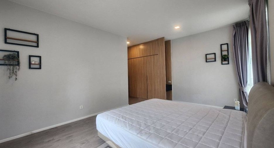 Casa en alquiler y en venta de 4 habitaciones en Prawet, Bangkok