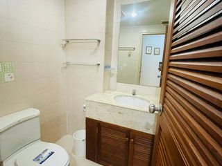 À vendre 2 chambres condo à Chatuchak, Bangkok