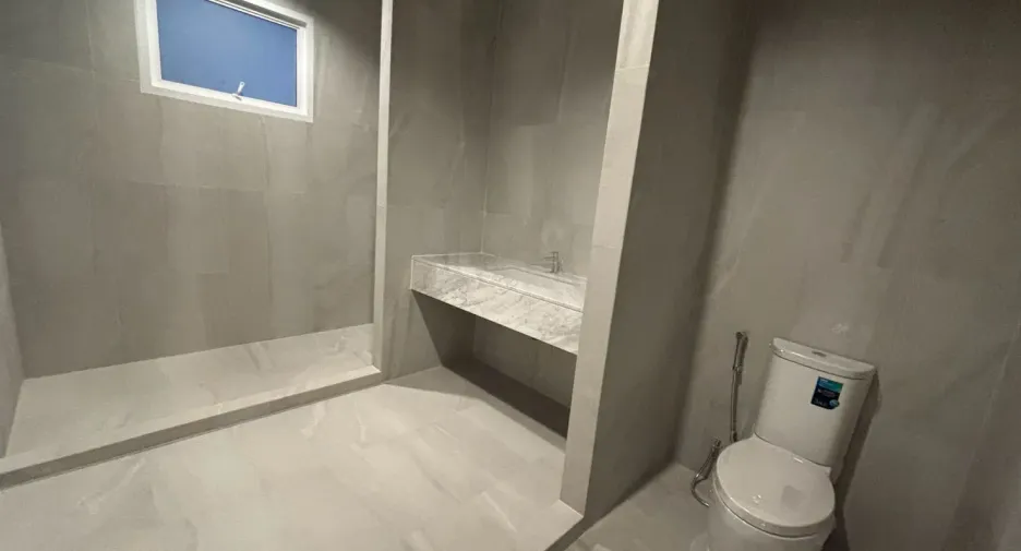 For sale 3 bedrooms house in Mueang Chiang Mai, Chiang Mai