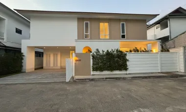 For sale 3 bedrooms house in Mueang Chiang Mai, Chiang Mai