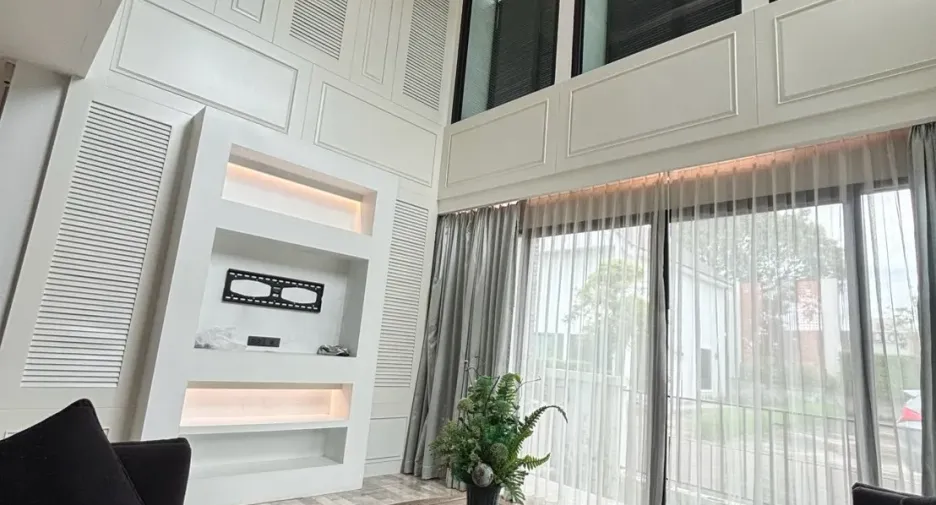 For sale 4 bedrooms house in Mueang Chiang Mai, Chiang Mai