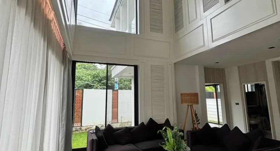 For sale 4 bedrooms house in Mueang Chiang Mai, Chiang Mai