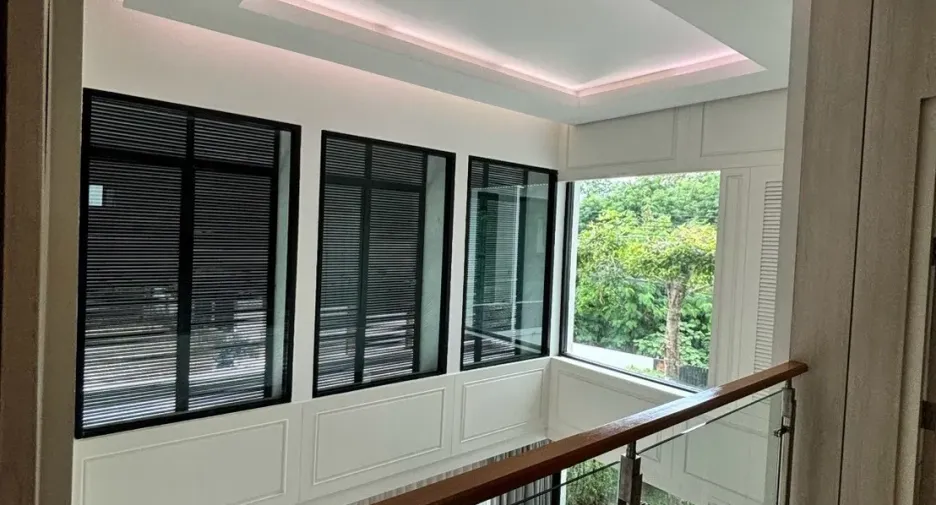 For sale 4 bedrooms house in Mueang Chiang Mai, Chiang Mai