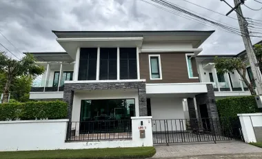 For sale 4 bedrooms house in Mueang Chiang Mai, Chiang Mai