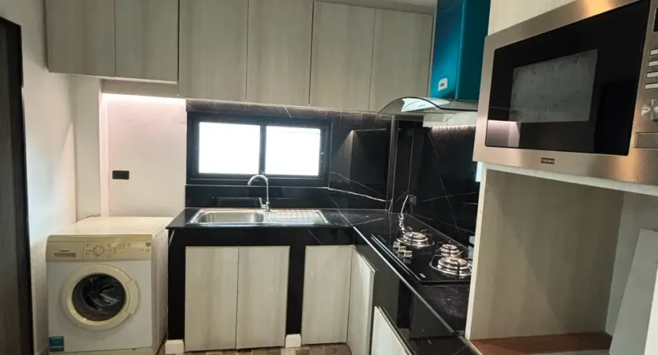 For sale 4 bedrooms house in Mueang Chiang Mai, Chiang Mai