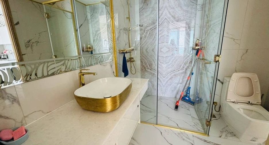For sale 2 bedrooms condo in Jomtien, Pattaya