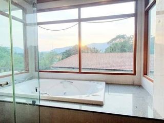 出售 6 卧室 独立屋 在 华欣, 班武里府