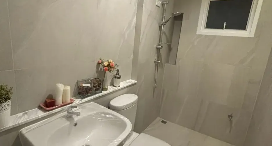 For sale 4 bedrooms house in Mueang Chiang Mai, Chiang Mai