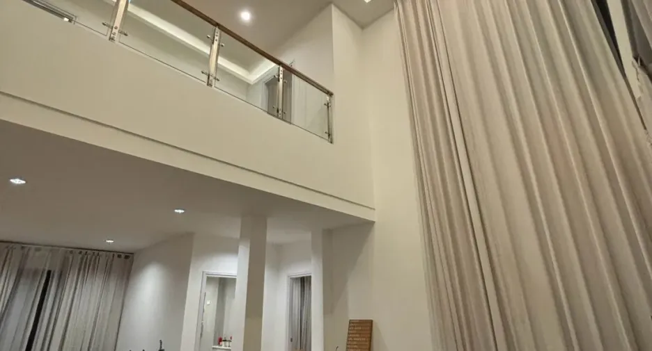 For sale 4 bedrooms house in Mueang Chiang Mai, Chiang Mai
