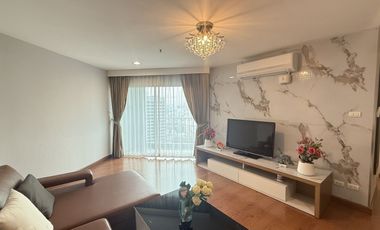 À louer 2 chambres condo à Huai Khwang, Bangkok