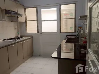 For rent 2 ベッドルーム house in Phra Khanong, Bangkok