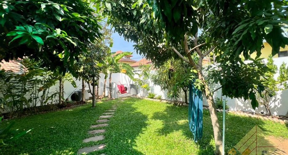 For sale 6 bedrooms house in Bang Lamung, Chonburi