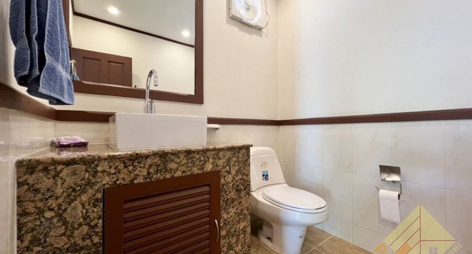 For sale 6 bedrooms house in Bang Lamung, Chonburi