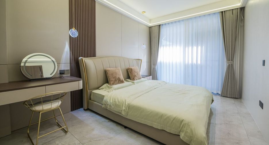 Haus zum Kauf mit 6 Zimmer in Bang Lamung, Chonburi