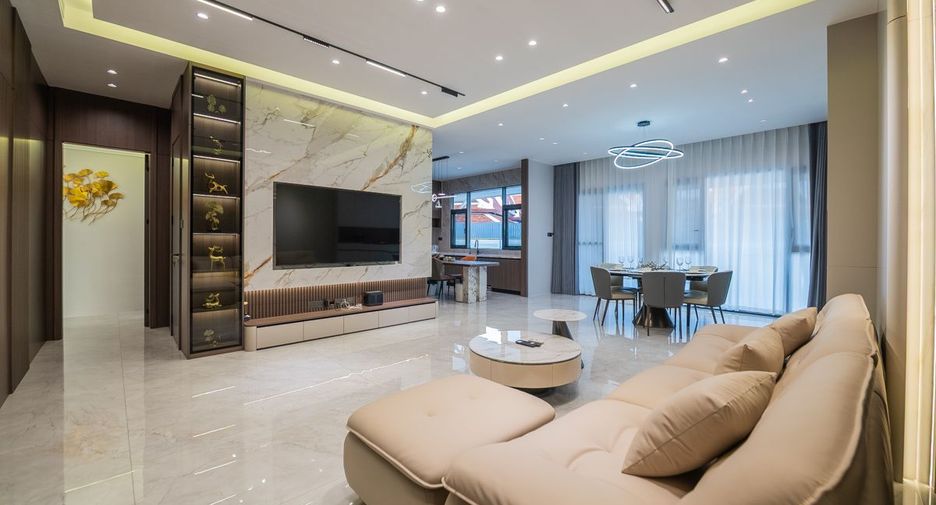 Haus zum Kauf mit 6 Zimmer in Bang Lamung, Chonburi
