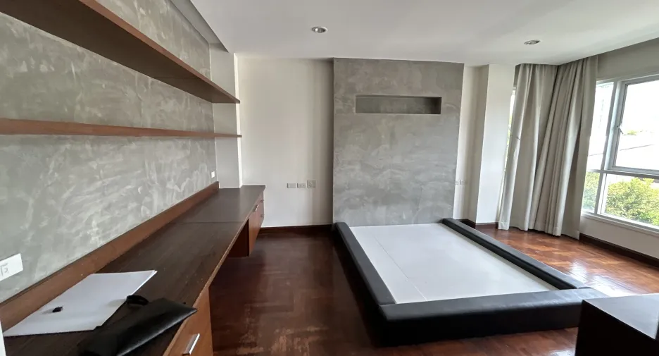 出售 4 卧室 独立屋 在 Yan Nawa, 曼谷
