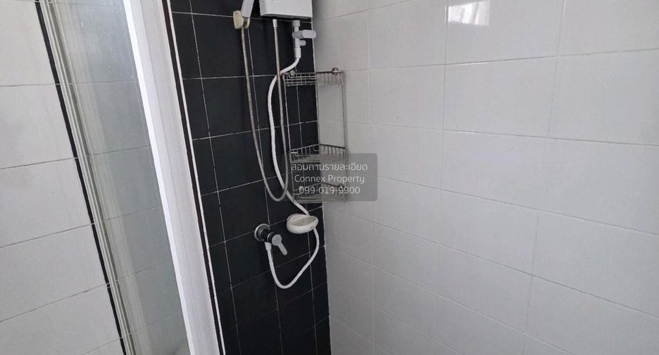 出售 3 卧室 联排别墅 在 Bang Phli, Samut Prakan