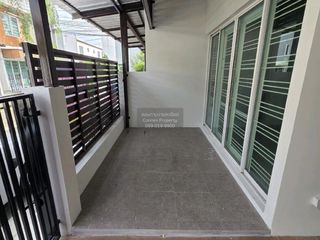 出售 3 卧室 联排别墅 在 Bang Phli, Samut Prakan
