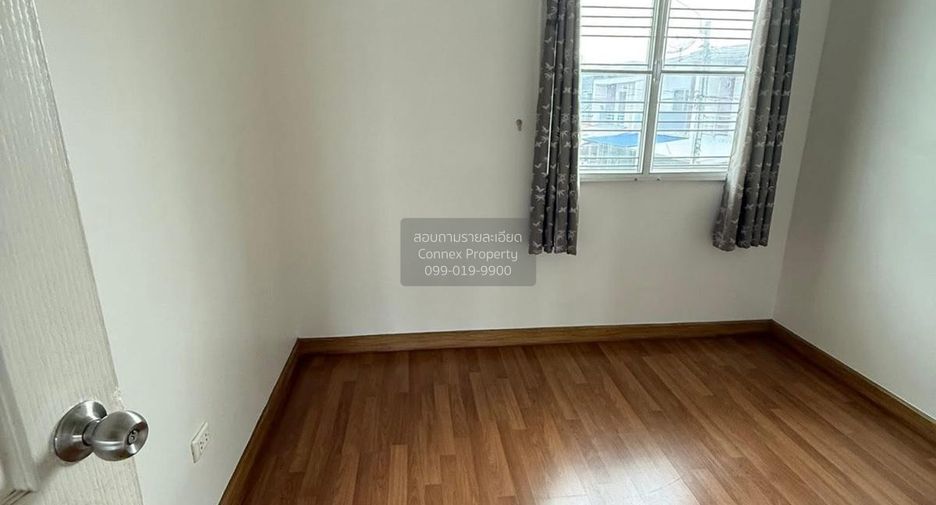 For sale 3 bedrooms townhouse in Bang Kruai, Nonthaburi