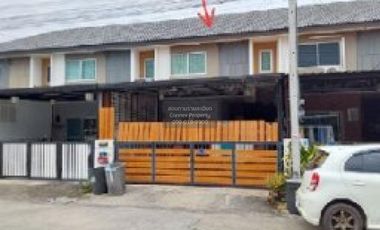 For sale 3 bedrooms townhouse in Khlong Luang, Pathum Thani