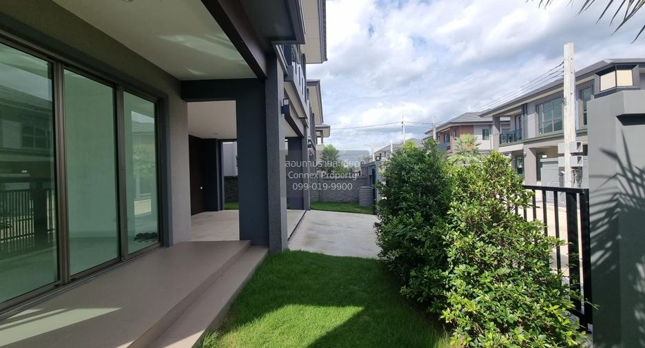 For sale 4 bedrooms house in Saphan Sung, Bangkok
