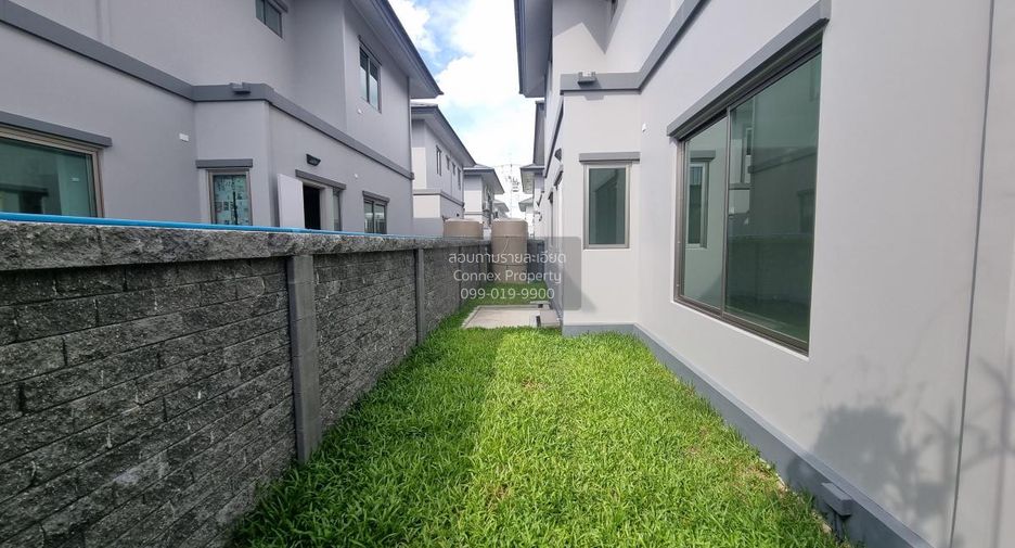 For sale 4 bedrooms house in Saphan Sung, Bangkok