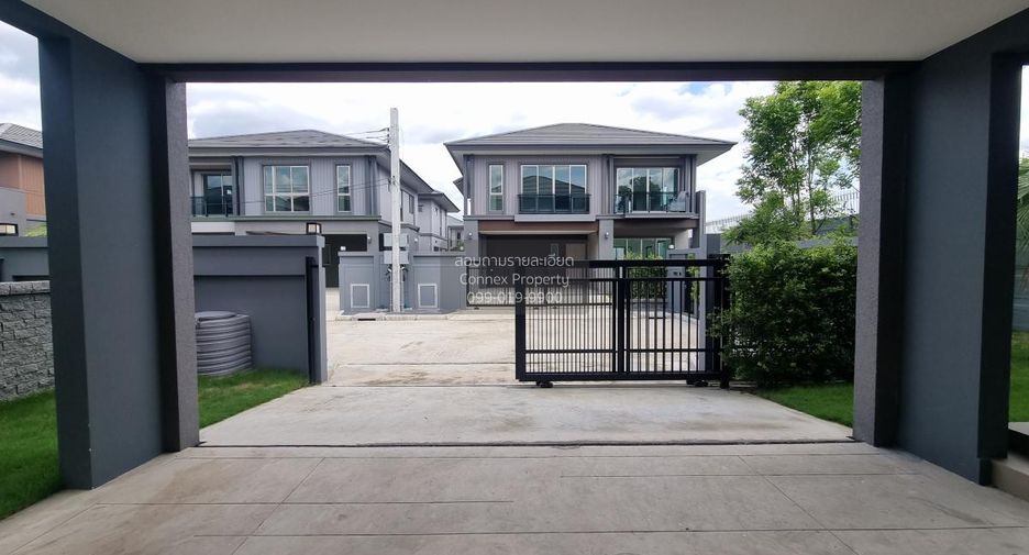 For sale 4 bedrooms house in Saphan Sung, Bangkok