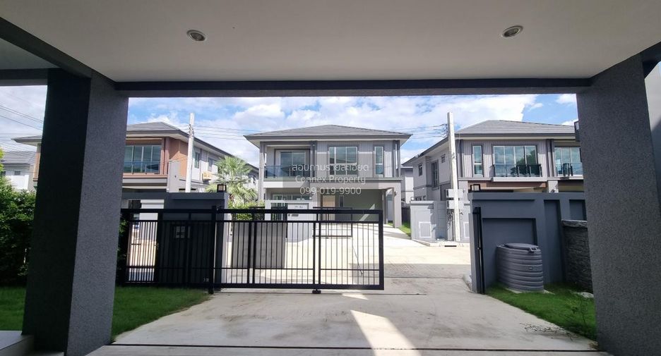 For sale 4 bedrooms house in Saphan Sung, Bangkok