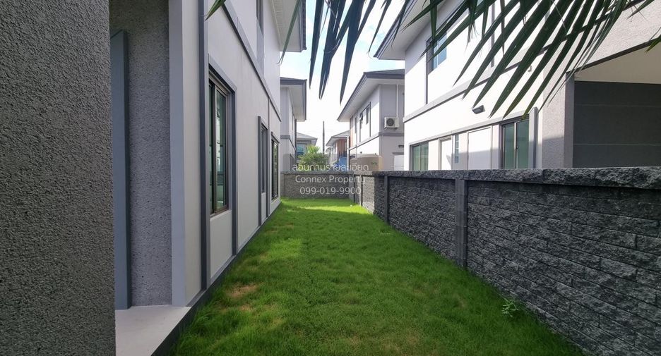 For sale 4 bedrooms house in Saphan Sung, Bangkok