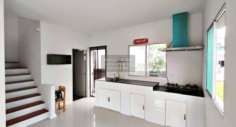 Casa adosada en venta de 3 habitaciones en Bang Khun Thian, Bangkok