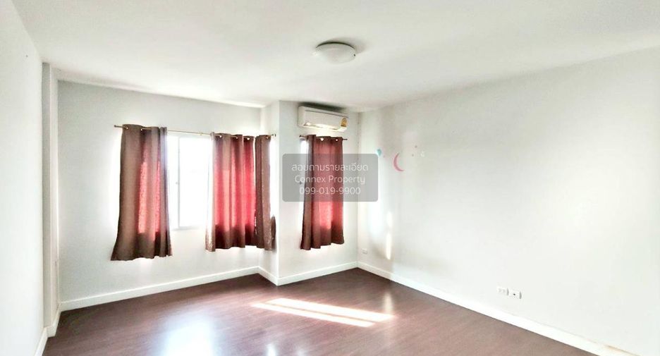 Casa adosada en venta de 3 habitaciones en Rat Burana, Bangkok
