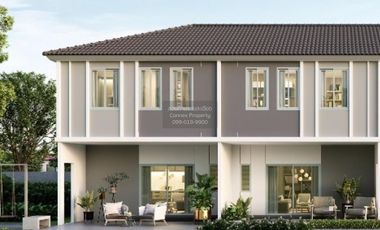 Casa adosada en venta de 3 habitaciones en Thanyaburi, Pathum Thani