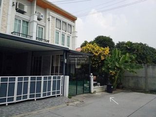 For sale 3 bedrooms townhouse in Bang Kruai, Nonthaburi