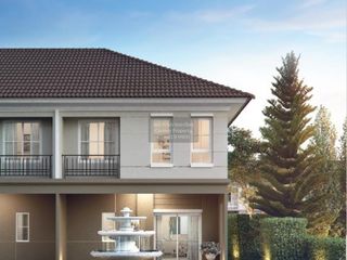 Casa adosada en venta de 3 habitaciones en Thanyaburi, Pathum Thani