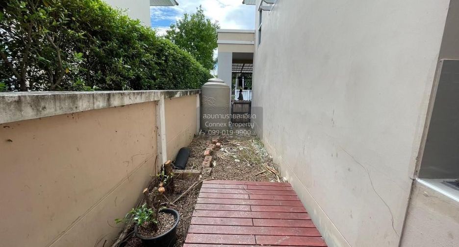 出售 3 卧室 独立屋 在 Si Racha, Chon Buri
